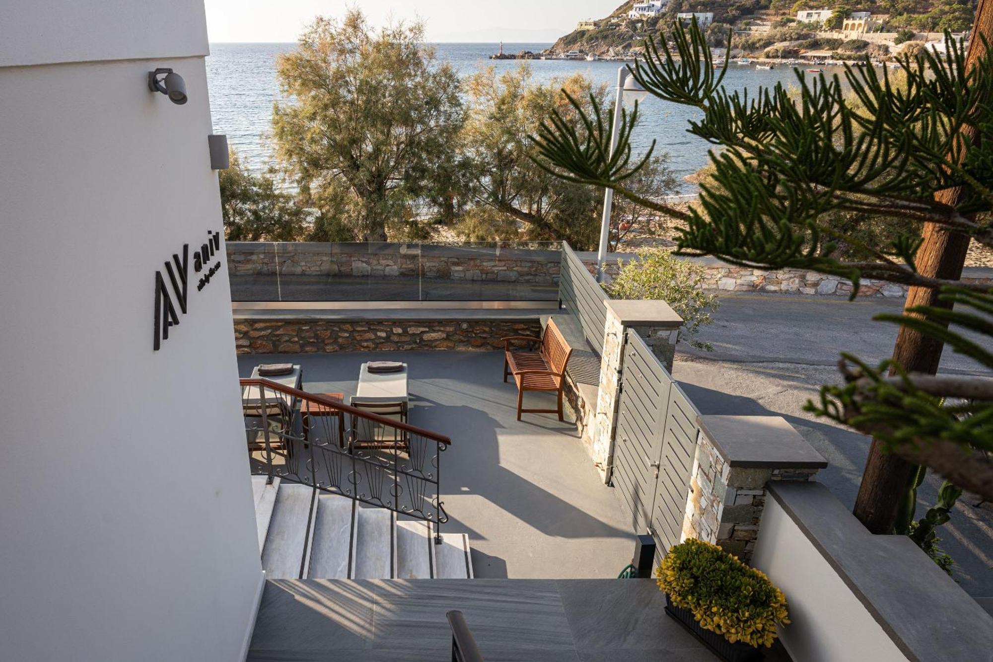Aniv Villa By The Sea Kini Exterior foto